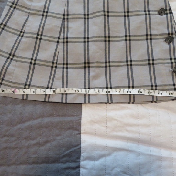 Aritzia Sunday Best Plaid Mini Skirt Small - Picture 6 of 10